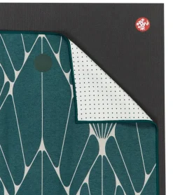 Manduka Yogitoes+ Repreve® Yoga Mat Towel, 71