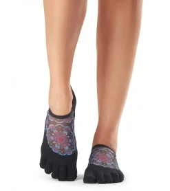 Toesox Luna Full-Toe Yoga Grip Socks